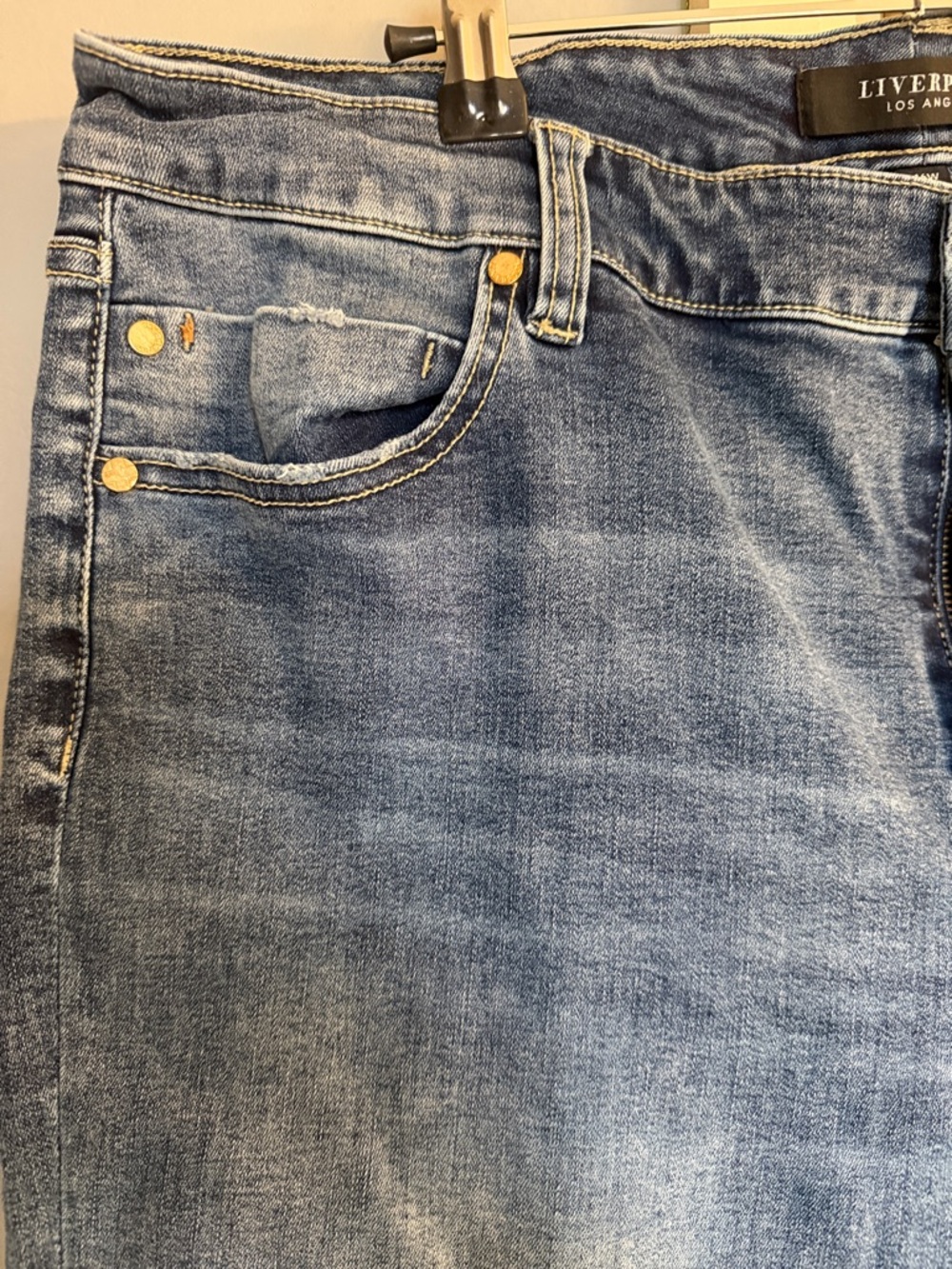 Liverpool Straight Leg Jeans in Medium Blue Wash - Picture 3 of 7